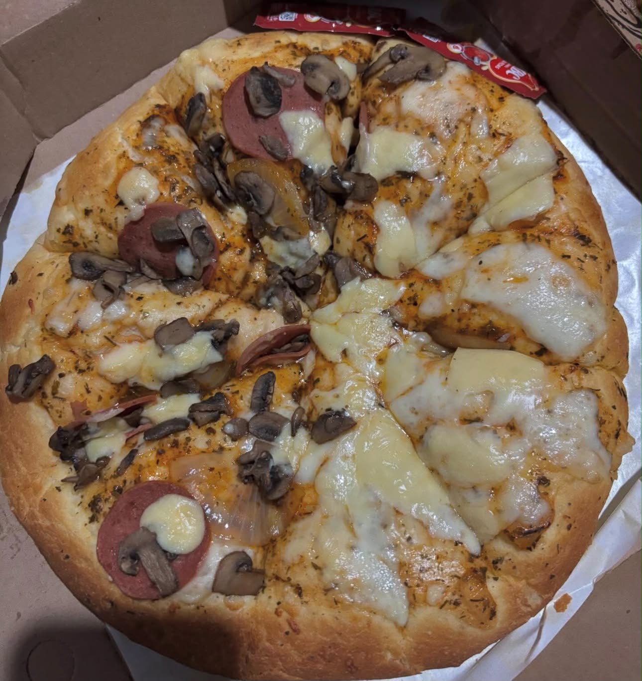 Pizza Mashroom Chesee Ukuran 15CM